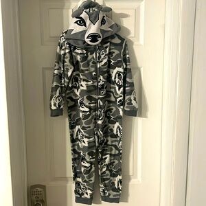 Children’s wolf half zip footless onesie